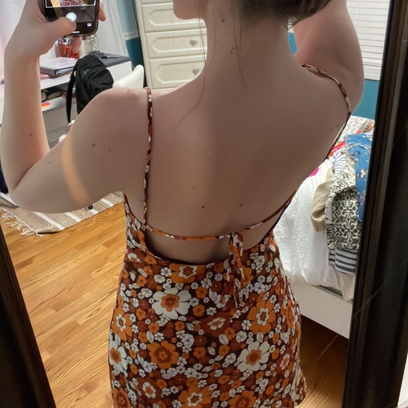 Floral Dress - Picture 4 of 4